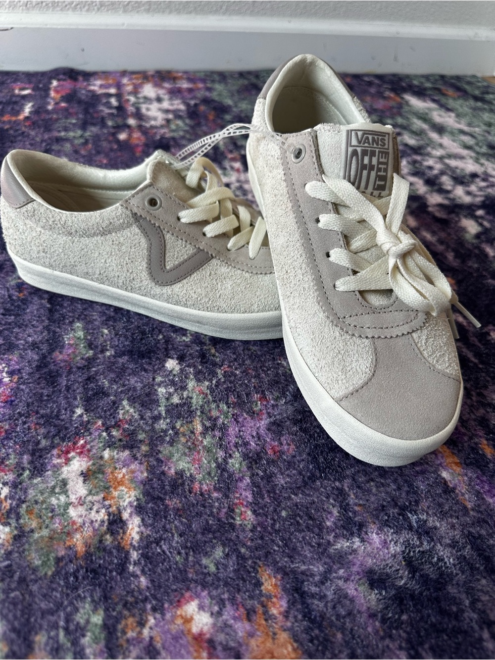 Vans Sport Suede Sneakers Cream Gray Women’s 8.5 Men’s 7 NWOB